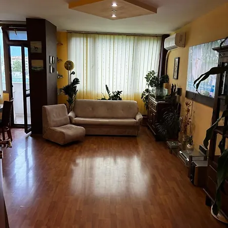 Apartmán голям двустаен *